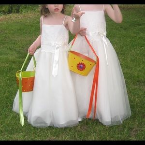 David’s Bridal Flower Girl Dress size 4